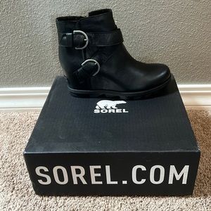 BRAND NEW - Sorel - Joan of Arctic Wedge II Buckle Size 8